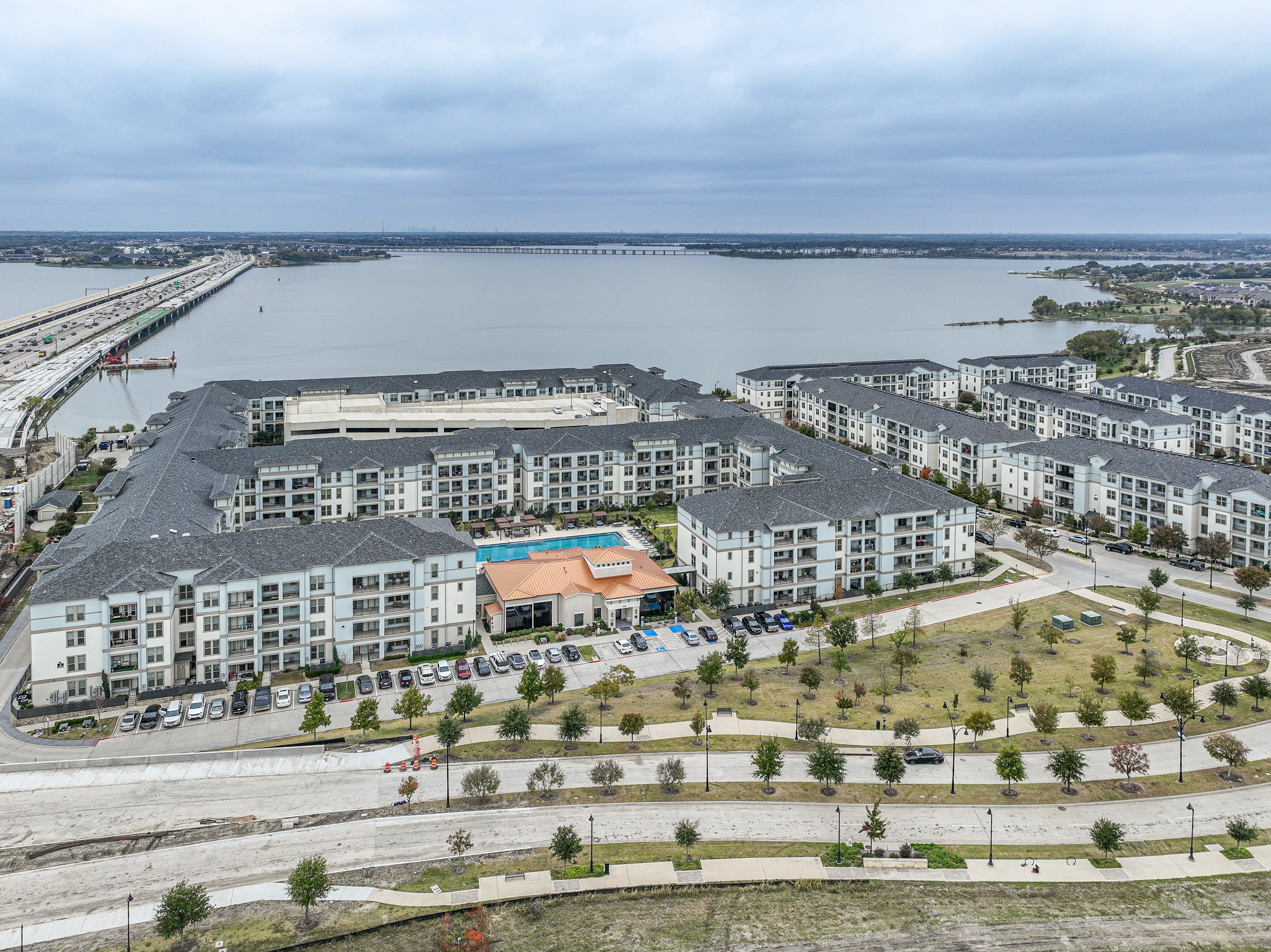 Reveal At Bayside – photo 2