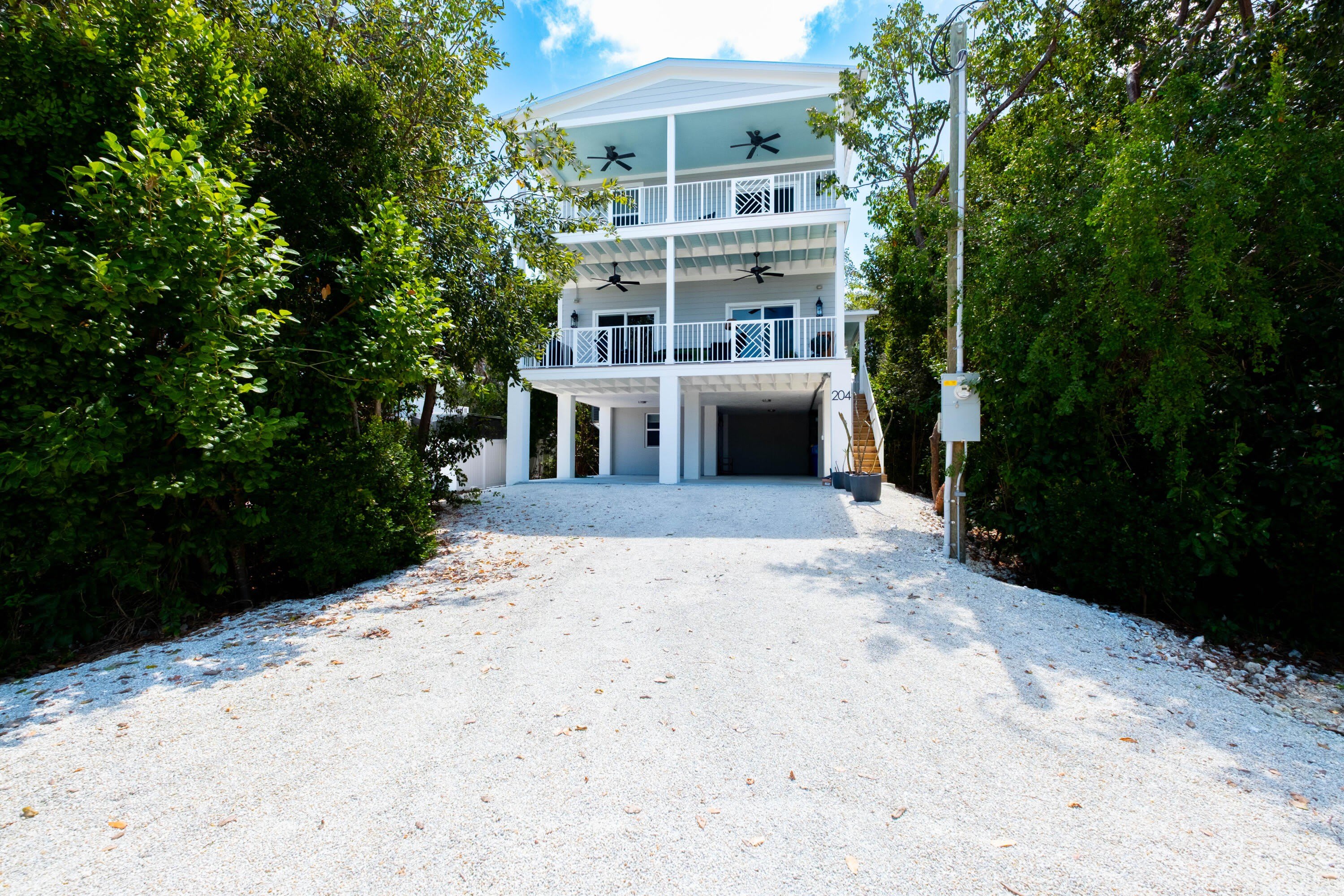 204 Coral Avenue – photo 1