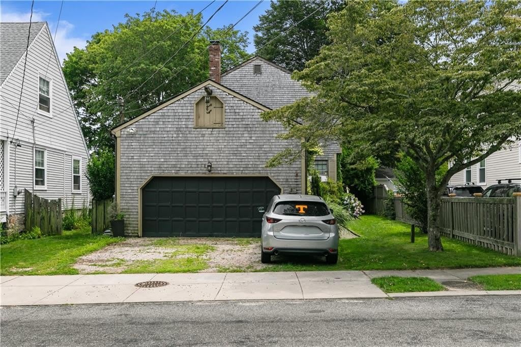 38 Harrison Avenue – photo 1