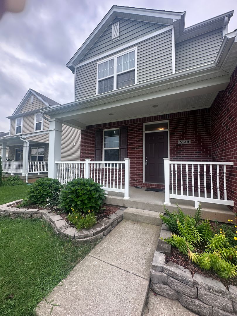 Bannon Crossings 3 bed, 2.5 half bath house with basement – photo 4