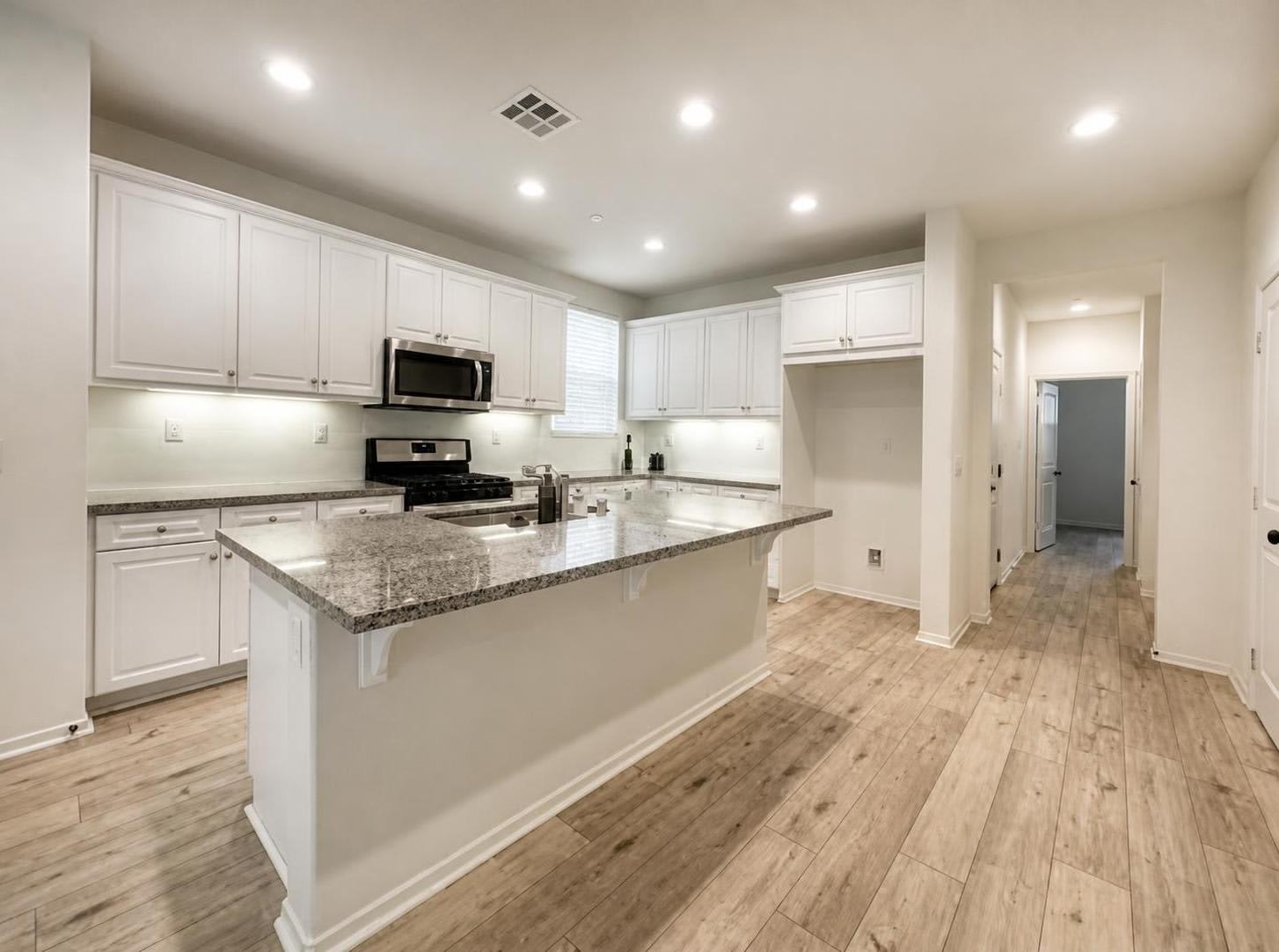 2772 East Kennedy Privado – photo 5