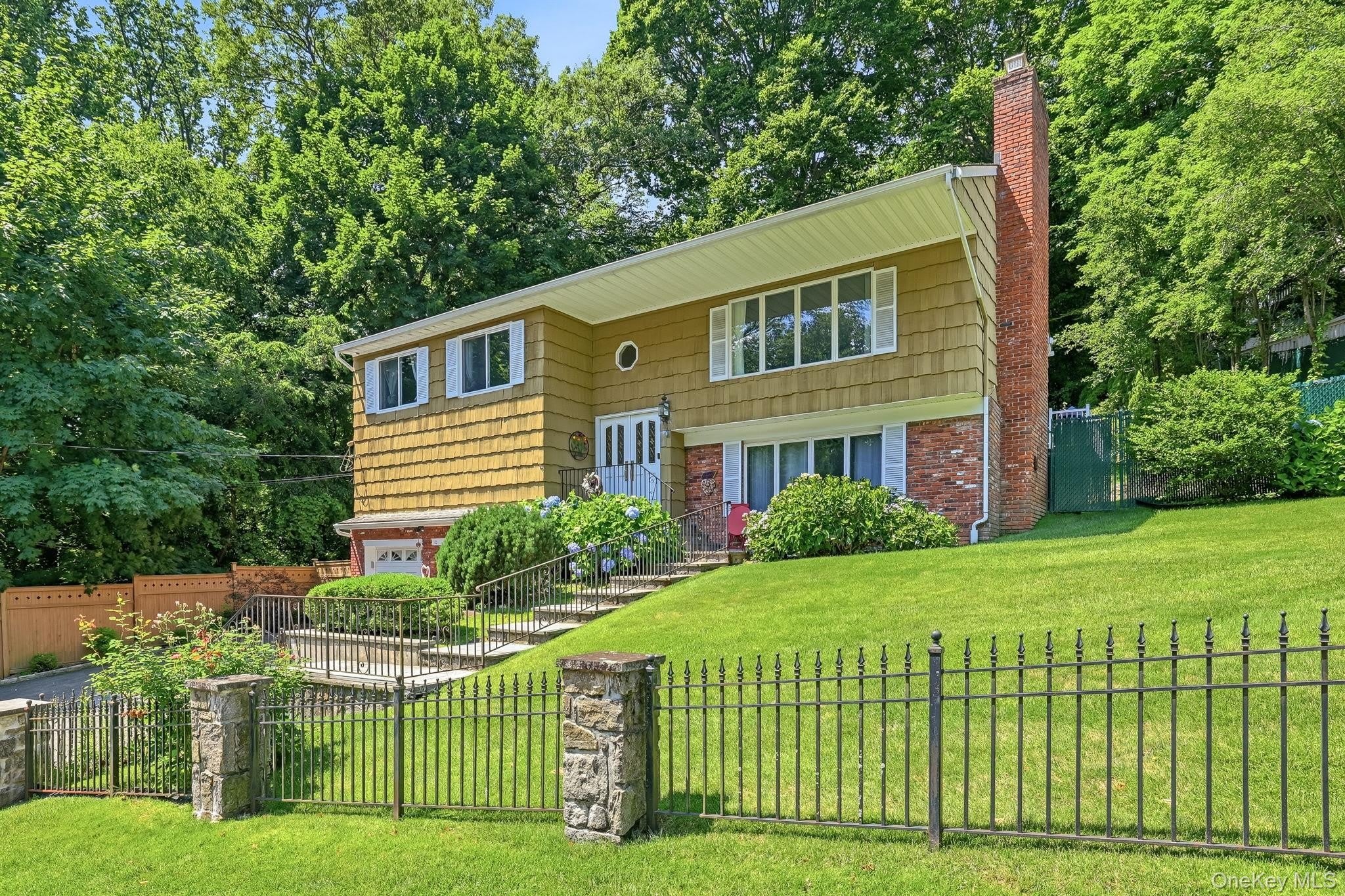 80 Hickory Hill Drive – photo 2