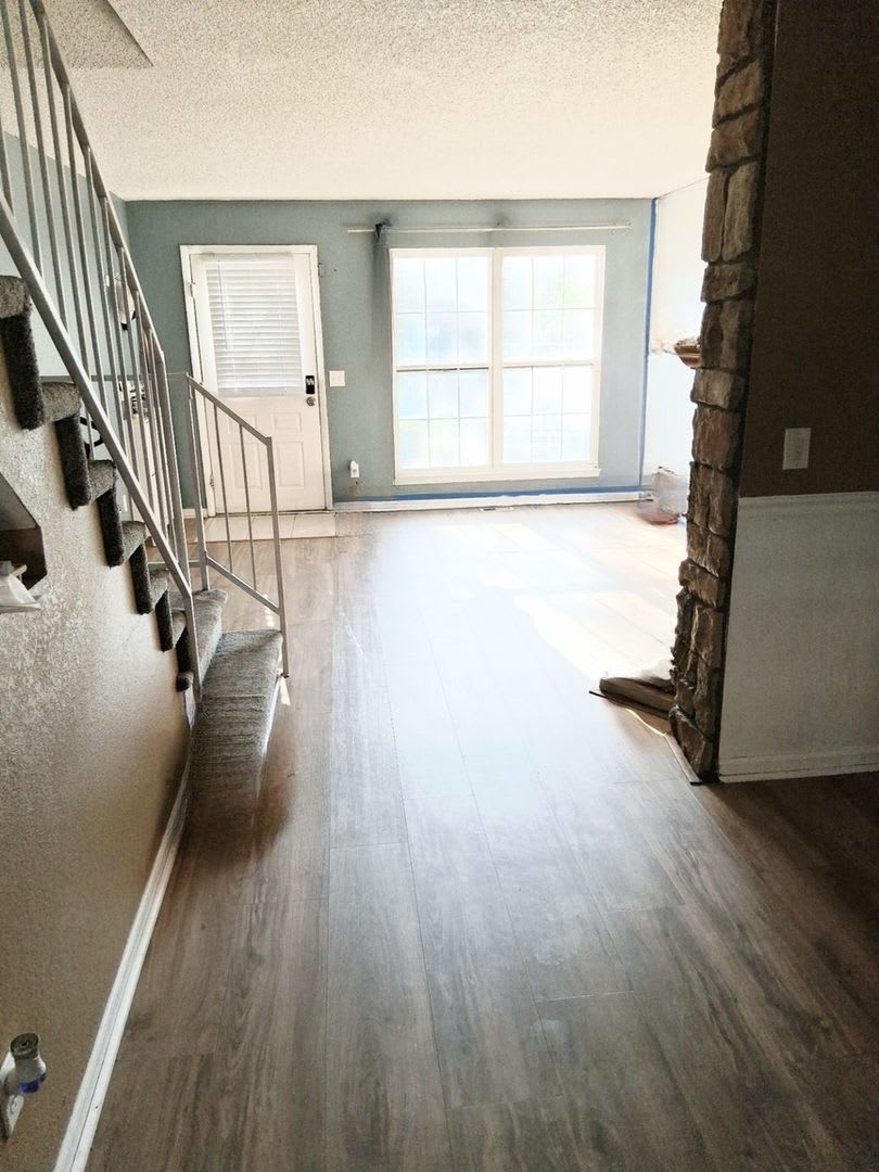 Spacious 3BR Townhome in Littleton – photo 4