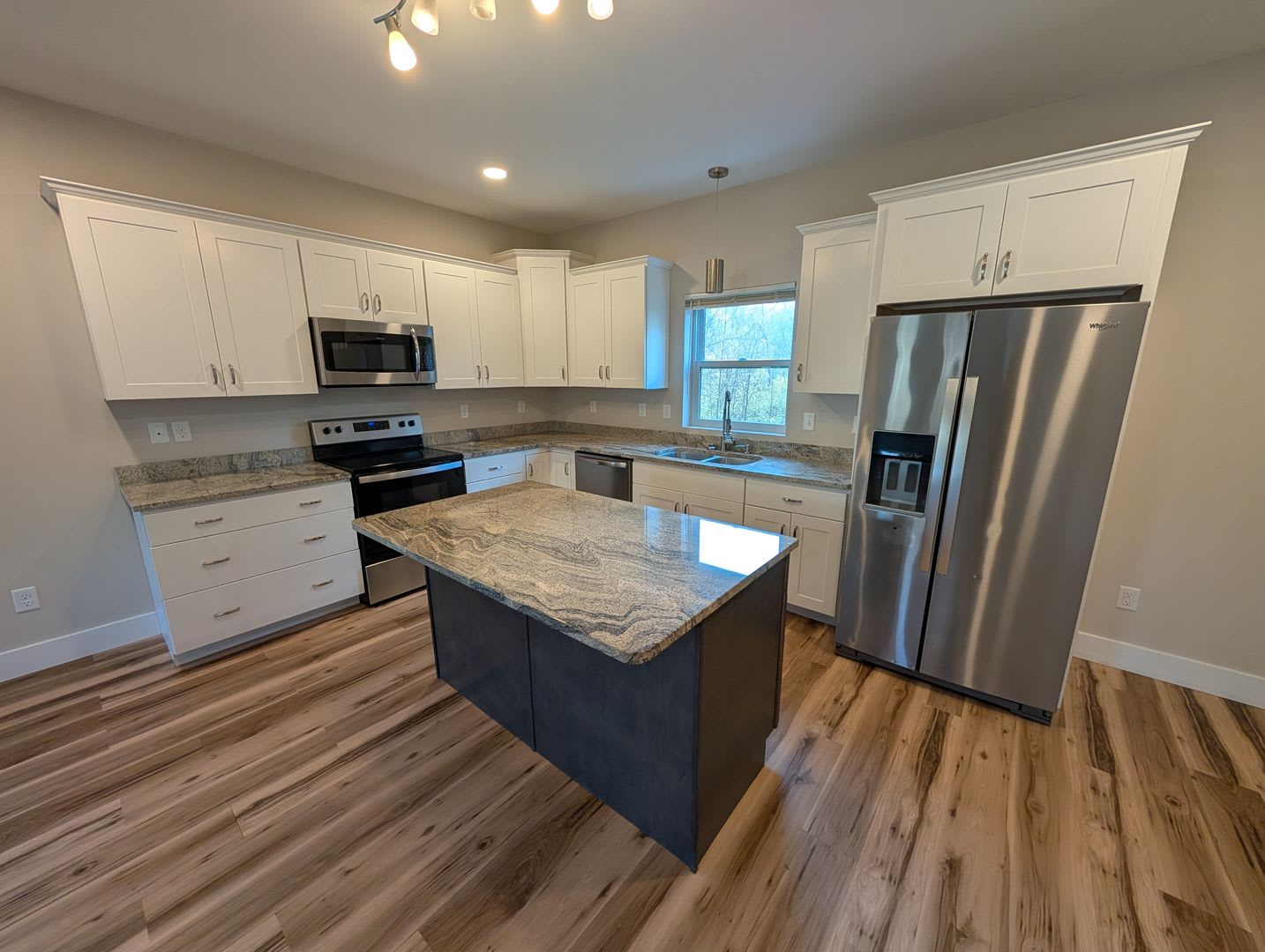 Swannanoa Rental – photo 3