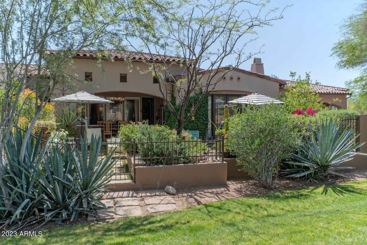 8882 E FLATHORN Drive – photo 4
