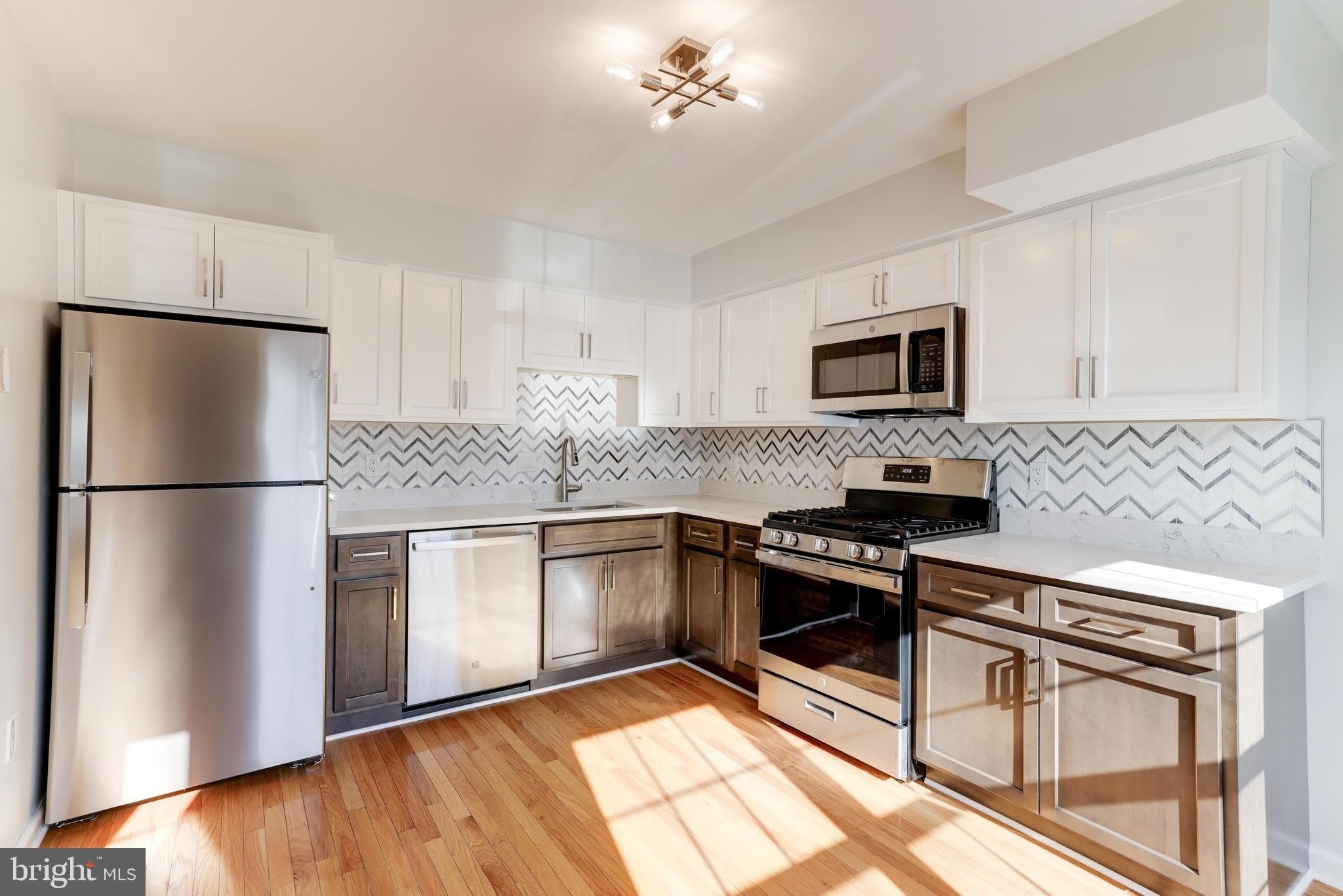 1883 INGLEBROOK Drive – photo 5