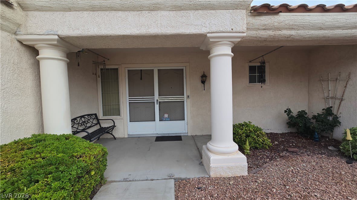 9328 FRESH SPRING Drive – photo 2