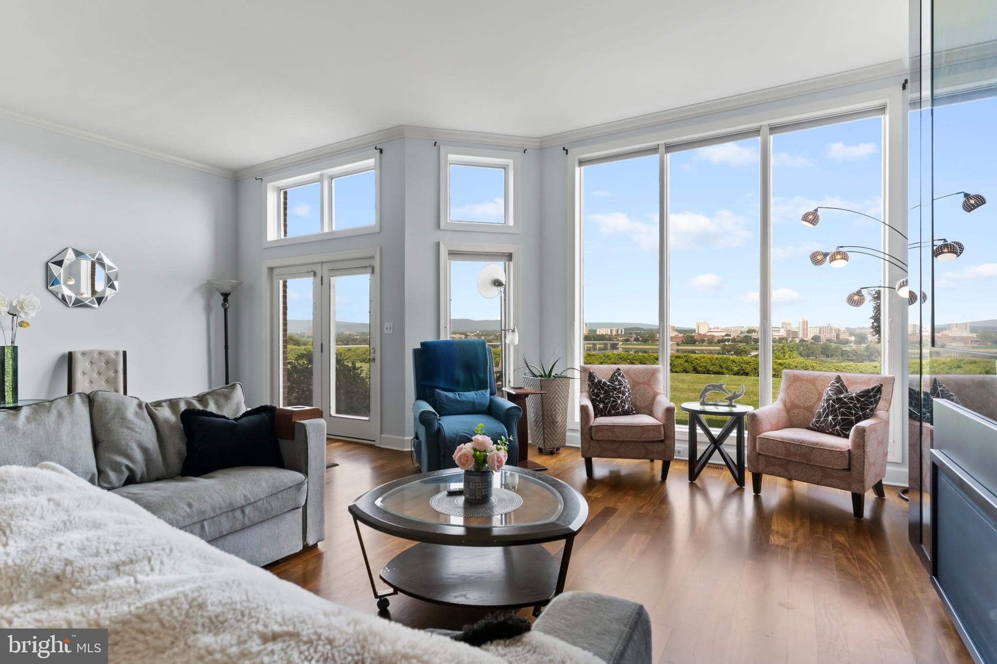 543 BRIDGEVIEW Drive – photo 5