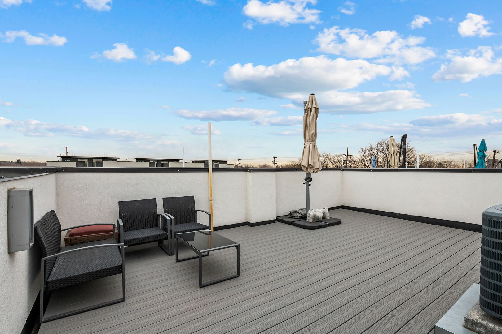 1821 Irving St Apt 104 – photo 2