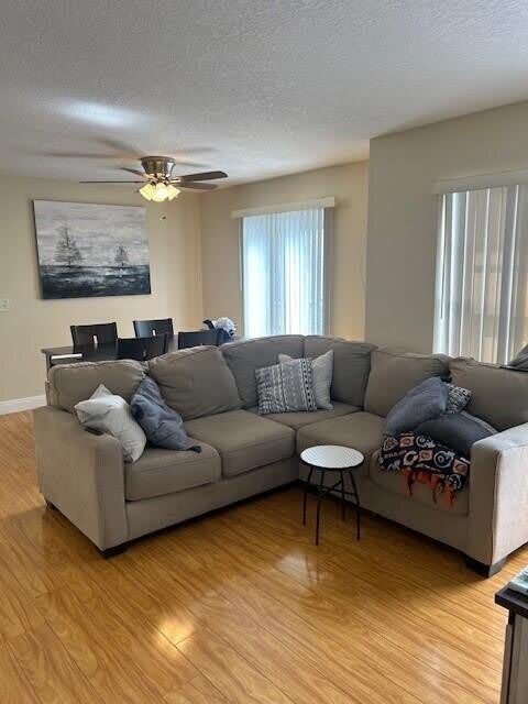 1045 Lake Shore Drive – photo 2