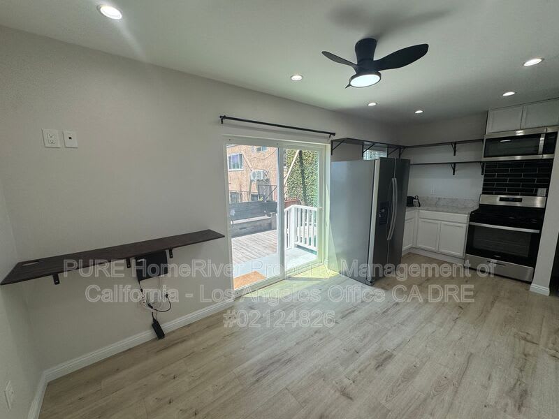 670 West 2nd Street – photo 3