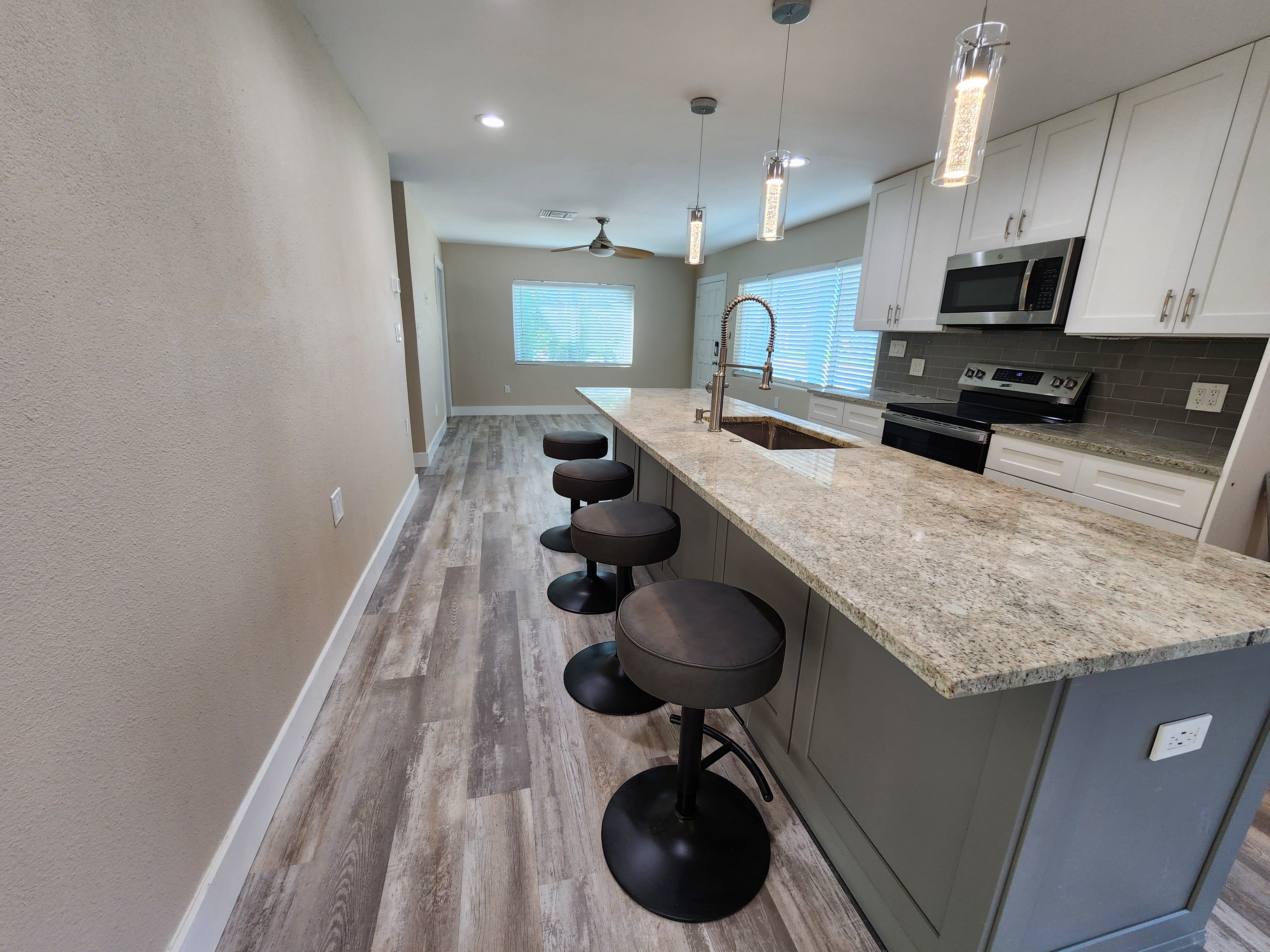 280 72nd Avenue – photo 4