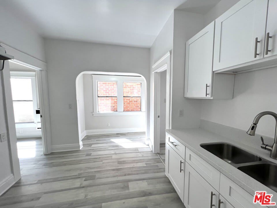 156 W 32nd St – photo 4