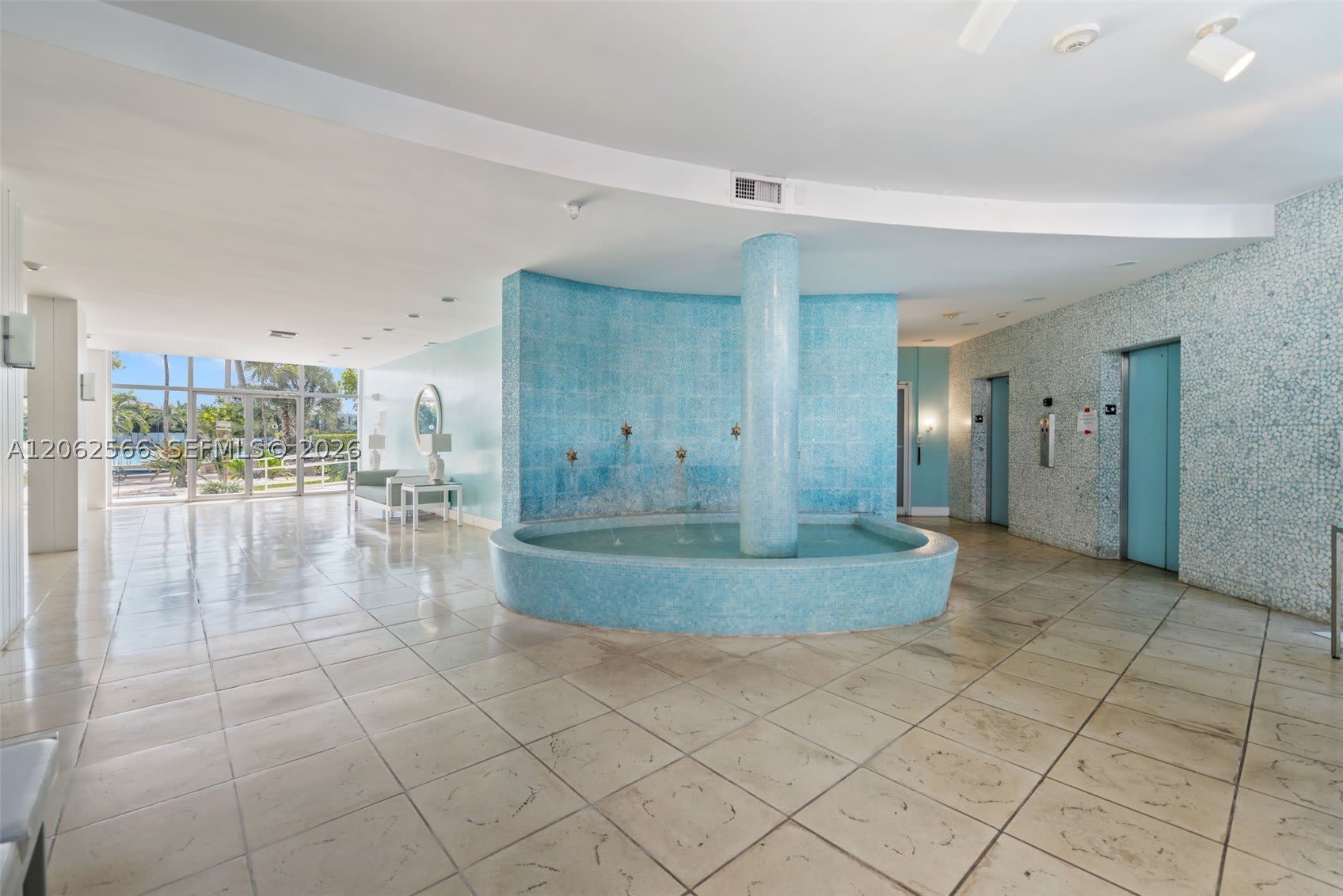 9101 E Bay Harbor Dr – photo 4