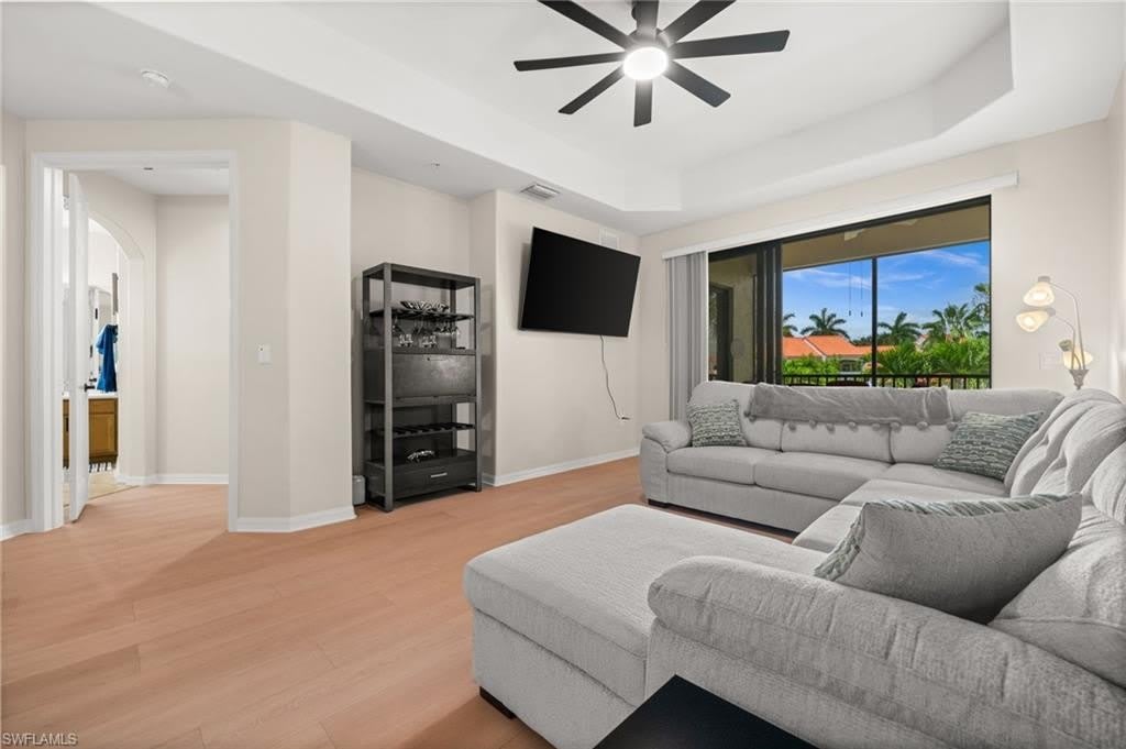 15121 Laguna Dr – photo 5