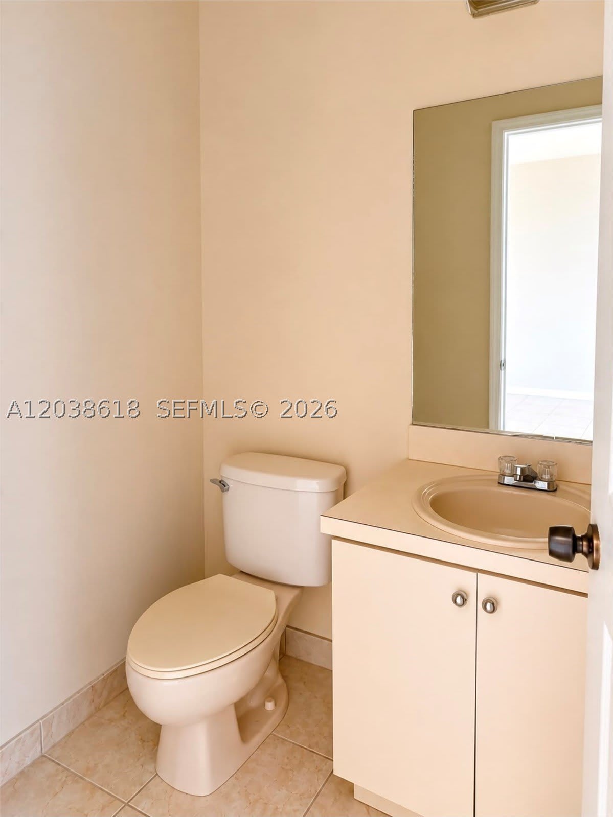 641 E Mowry Ct – photo 4