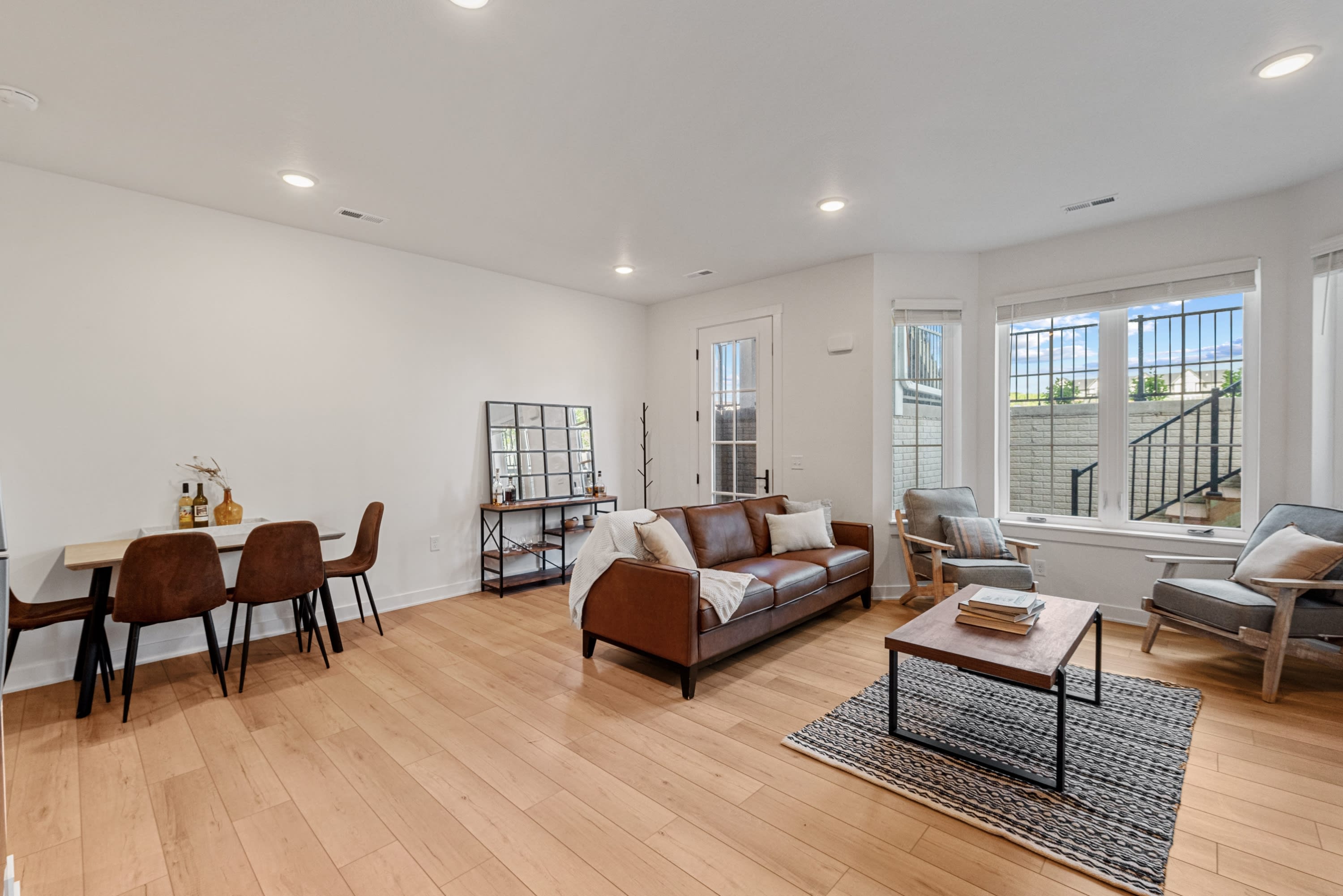 1206 Sw Franklin Ln – photo 1