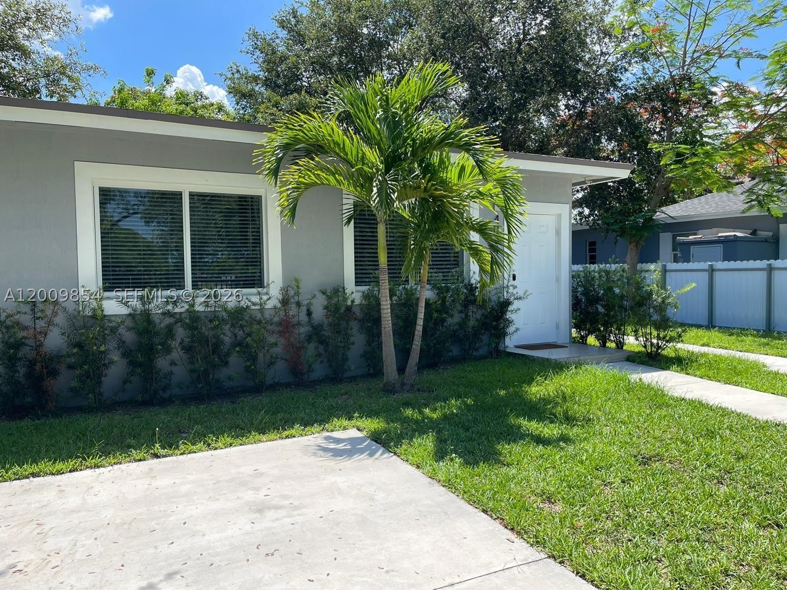 4034 NW 23rd Ave – photo 2