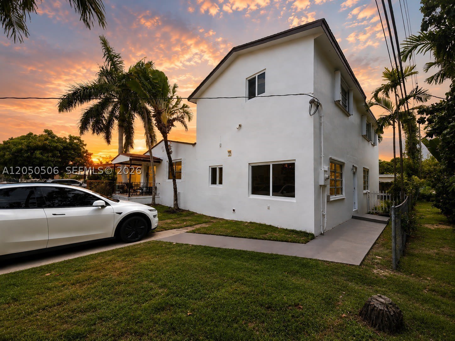 5190 E 1st Ave – photo 1