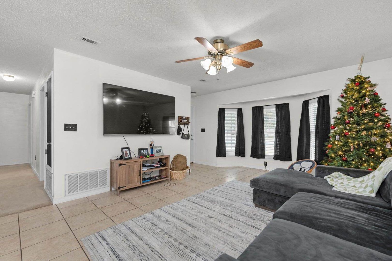 3-Bedroom Crestview Rental in Shoal Wood Estates – photo 3