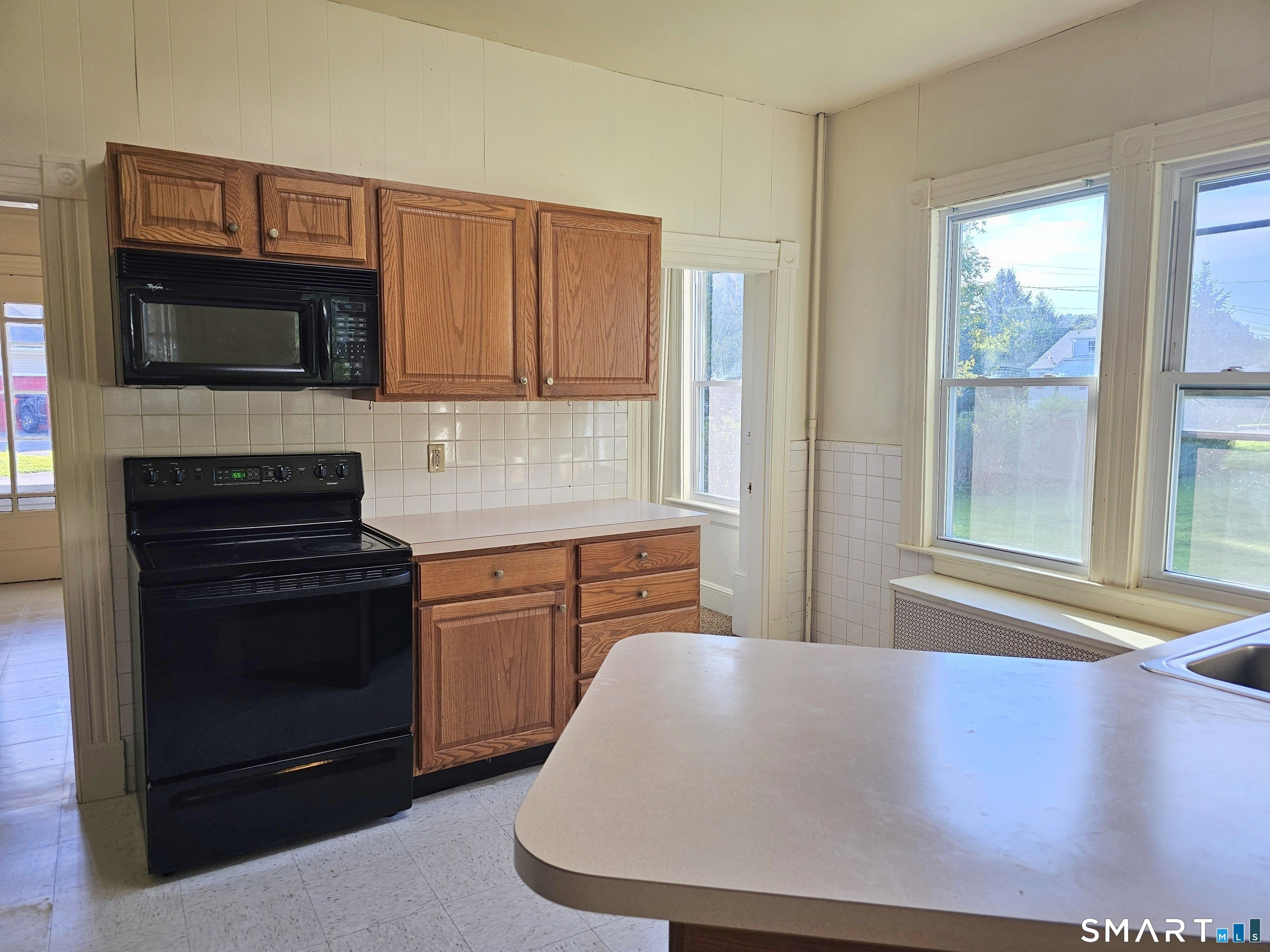 2 Tucker Avenue – photo 4