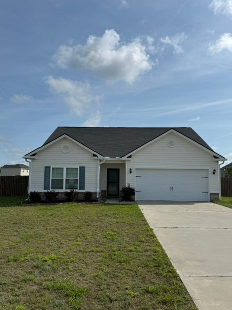 FOR RENT – photo 1