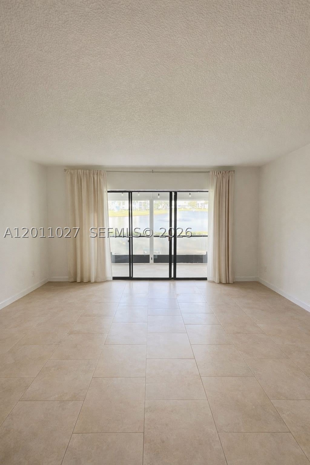 1110 Green Pine Blvd – photo 3