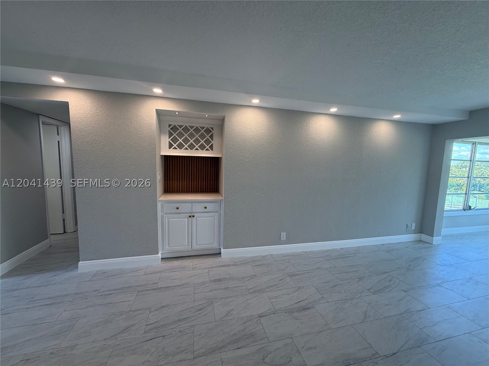 9273 SW 8th St – photo 5
