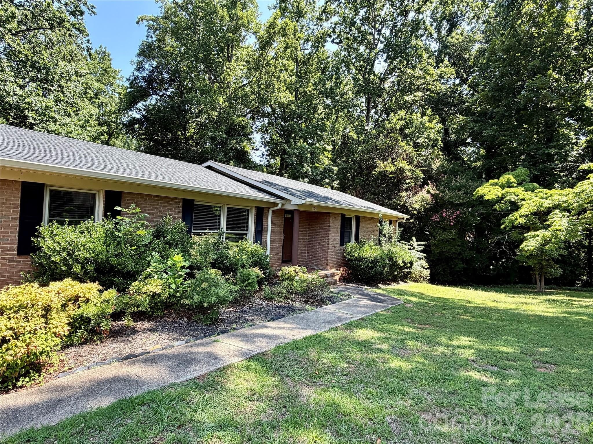 109 James Drive – photo 3
