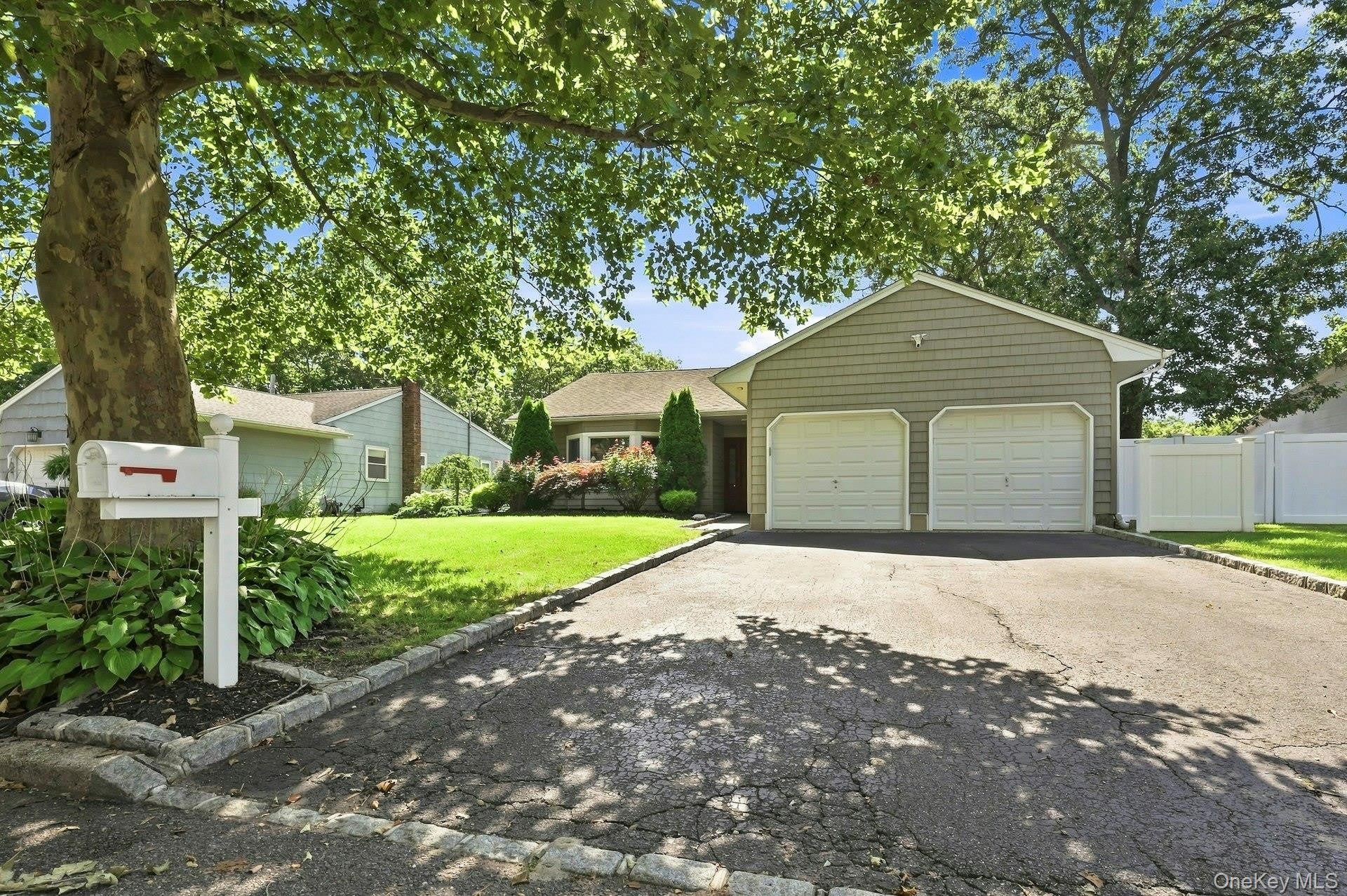8 Marlan Court – photo 3