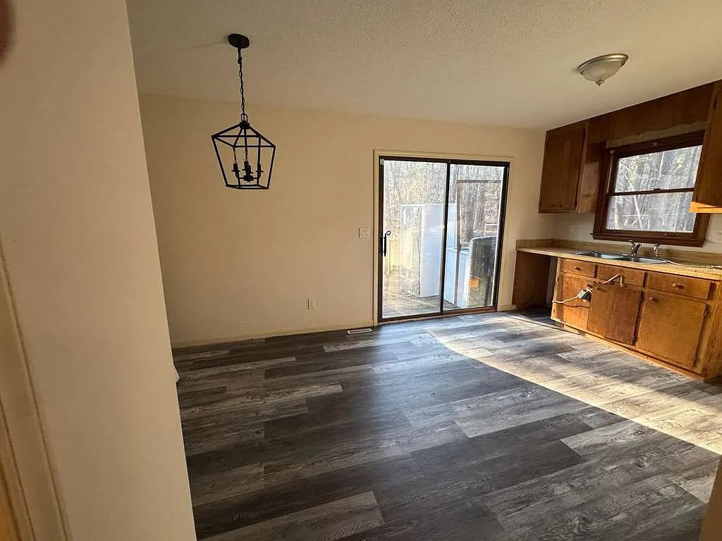 4423 American Drive – photo 4