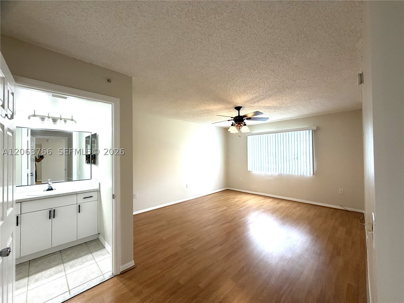 5045 Wiles Rd – photo 5