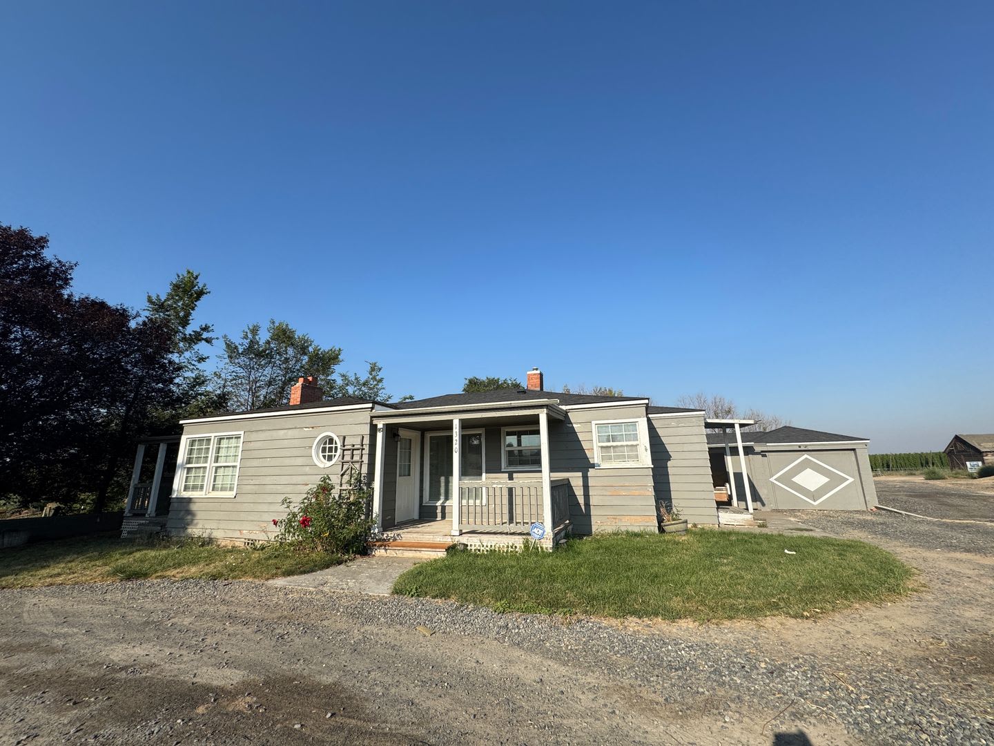 Non-Refundable & Security Deposit Total: $1650.00 – photo 1