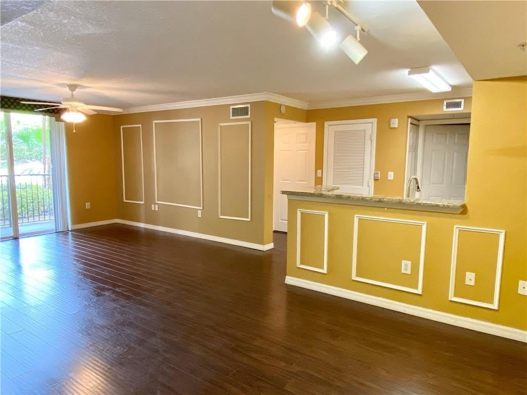 15185 Michelangelo Boulevard – photo 2