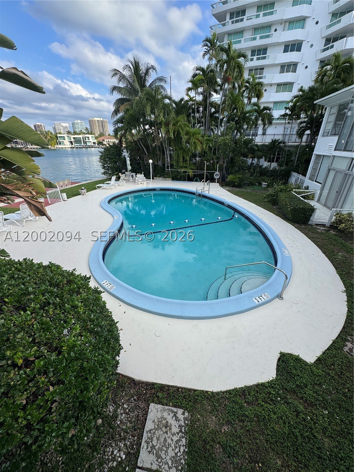 10281 E Bay Harbor Dr – photo 3