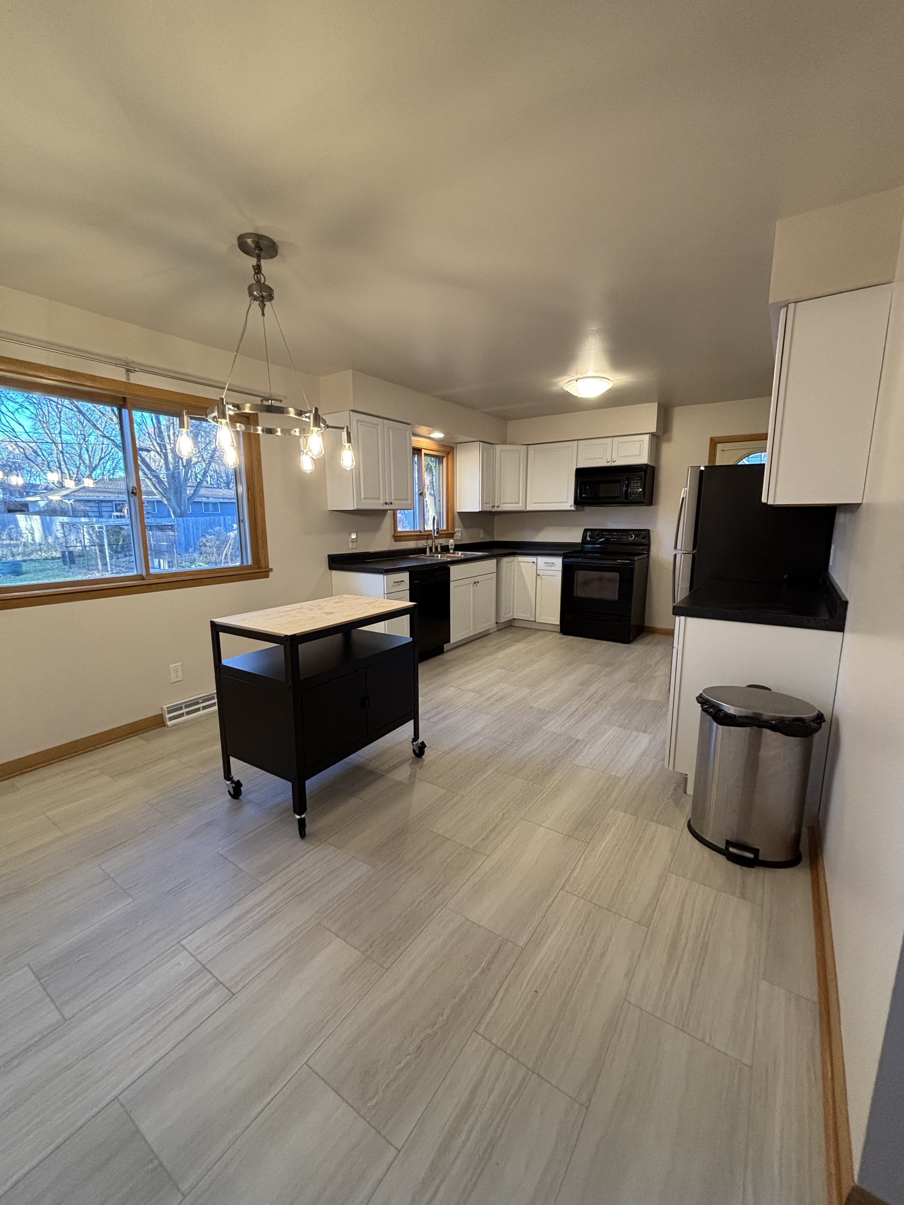 4806 Goldfinch Drive – photo 5
