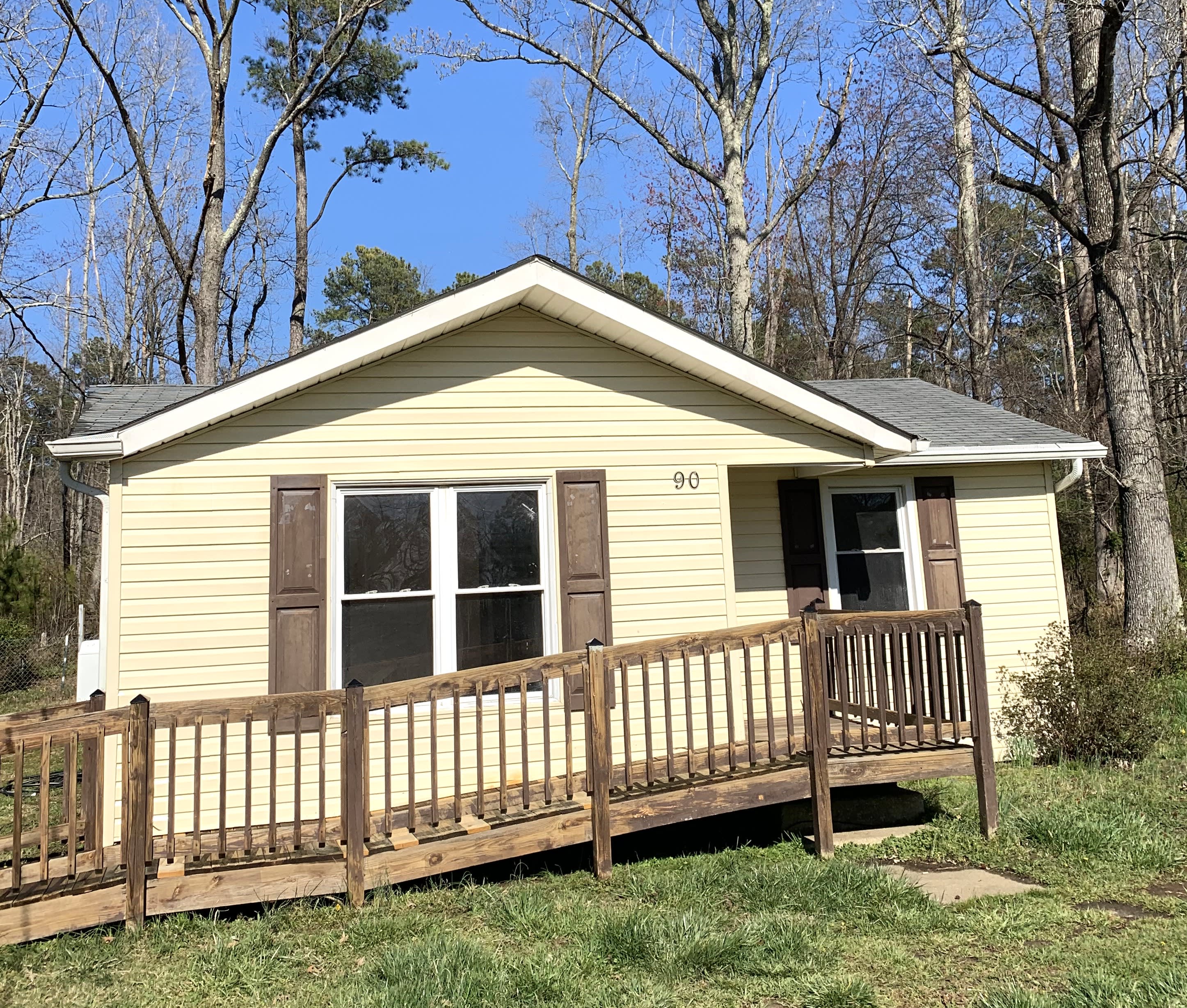 90 Charles Way – photo 1