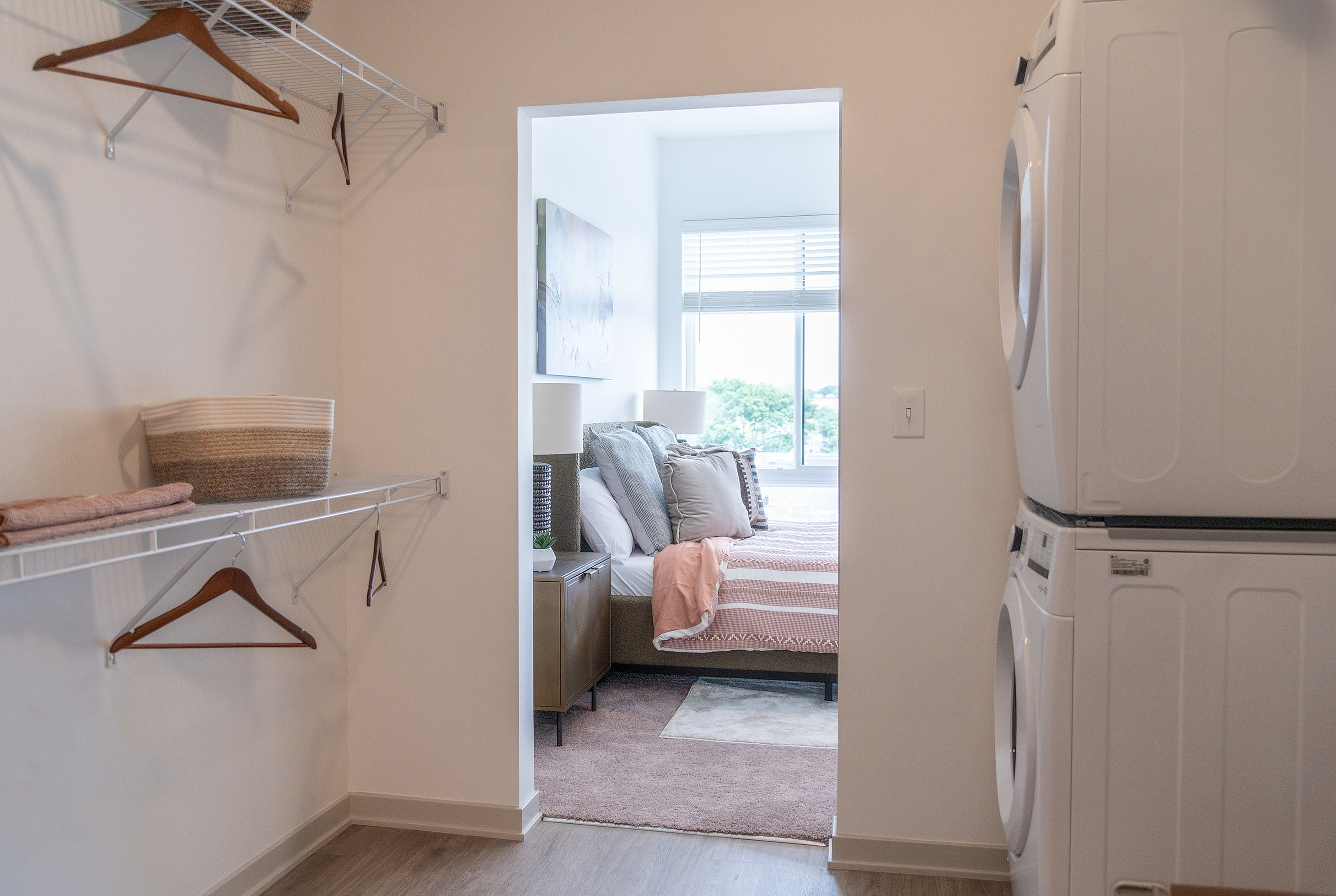 Versa Apartments – photo 5