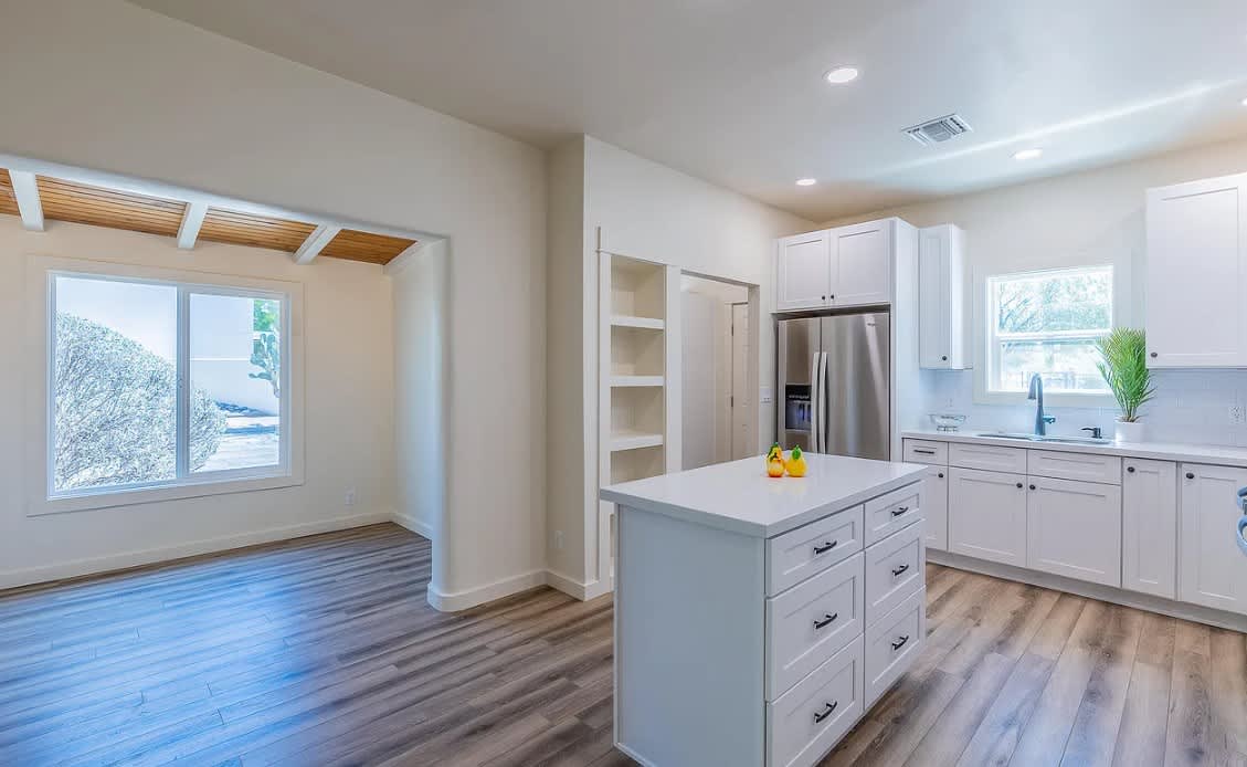 2646 East 5th Street – photo 4