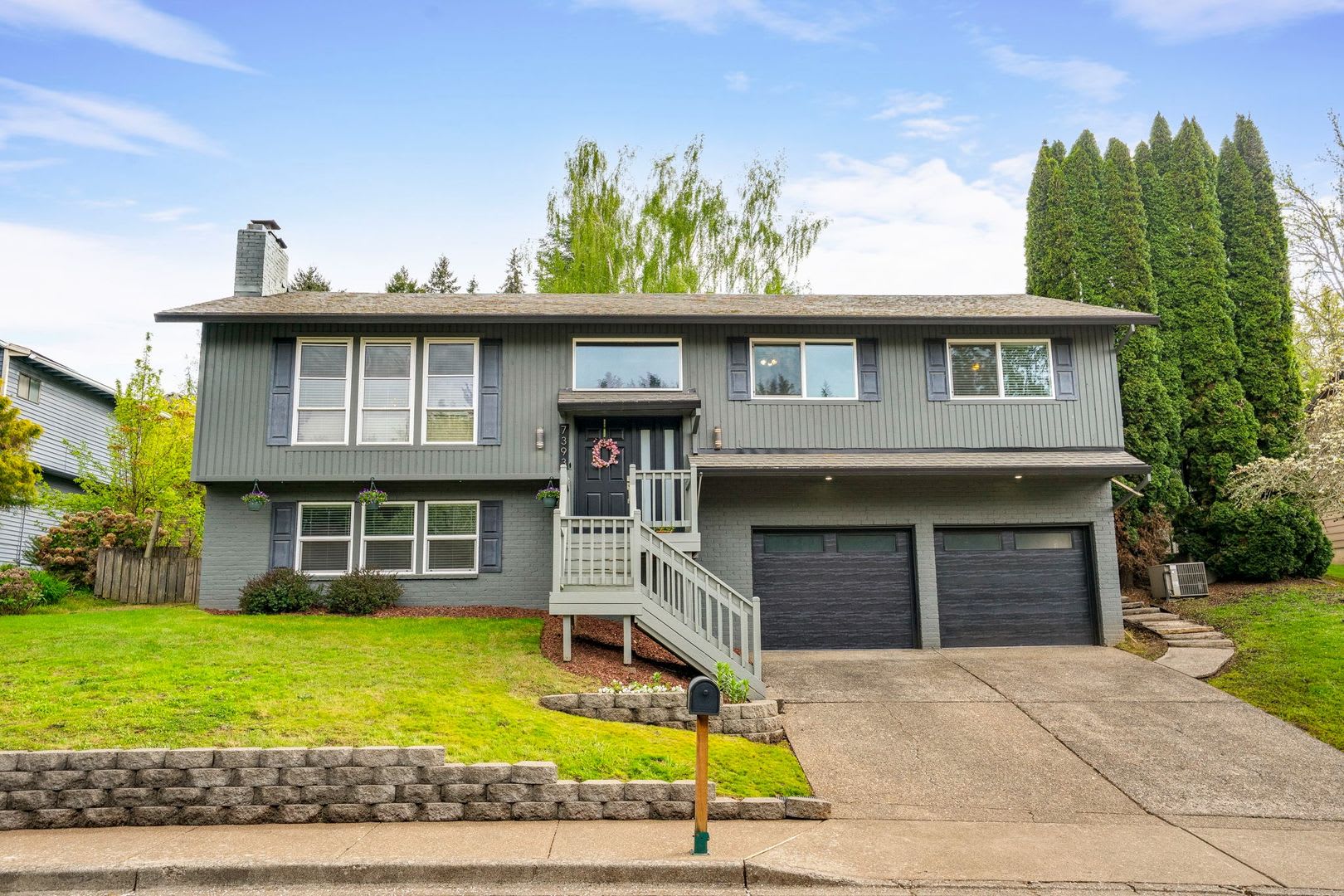Updated 4-Bedroom Split-Level with Sport Court & Garden Yard — SW Beaverton – photo 2