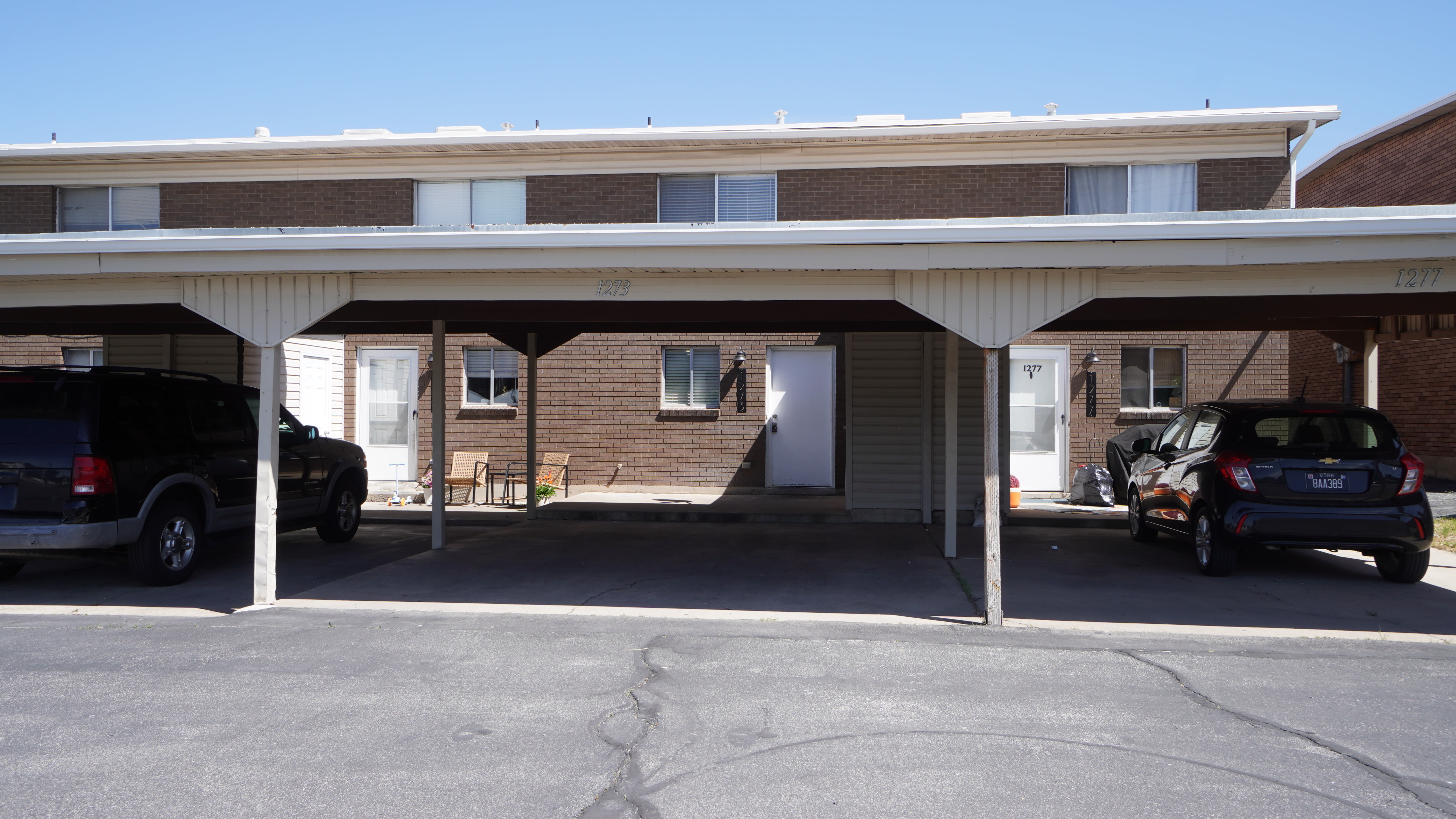 1273 E Gordon Ave – photo 2