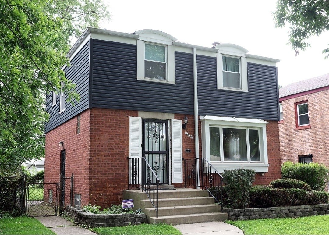 10031 S Paxton Avenue – photo 2