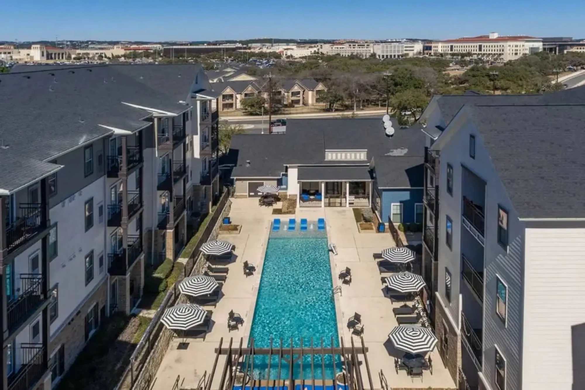 Avalon Place – photo 3