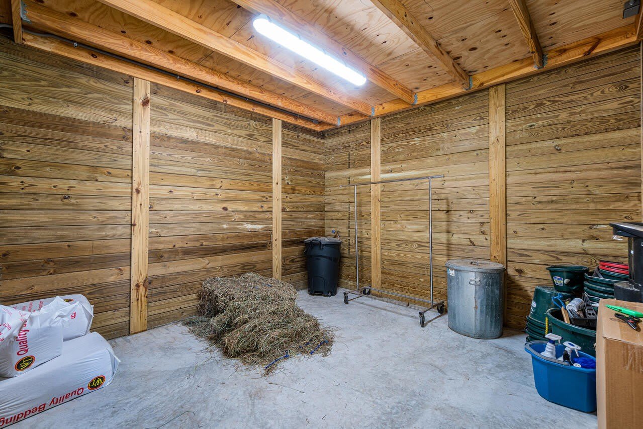 1835 Stallion Drive – photo 4