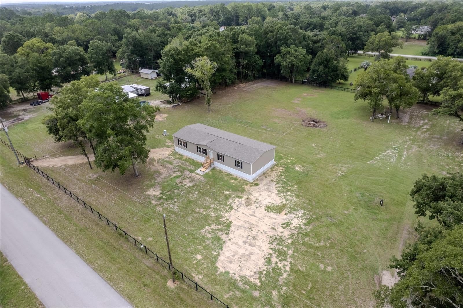 7250 SW 10TH Street – photo 3