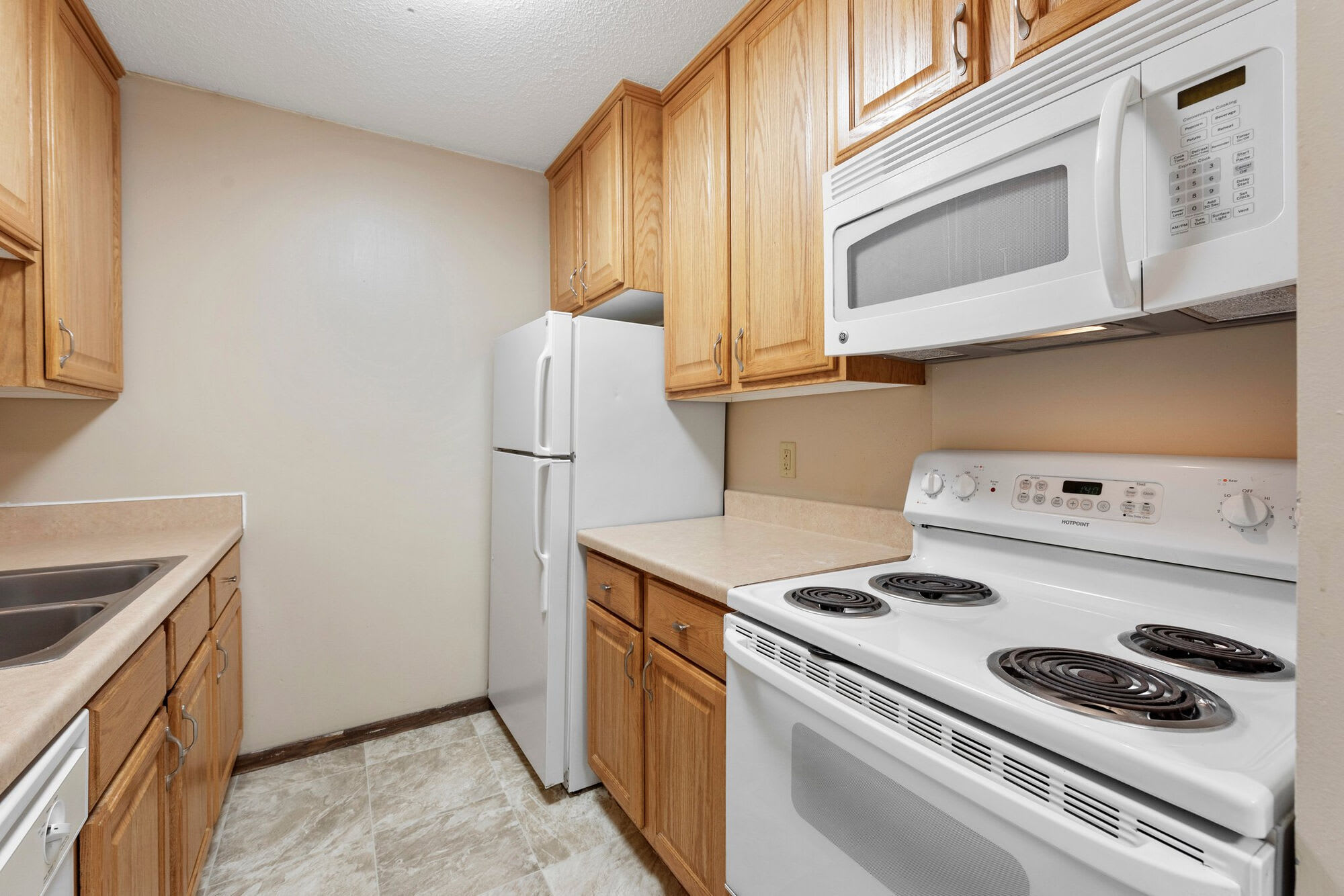 Shamrock Court – photo 1