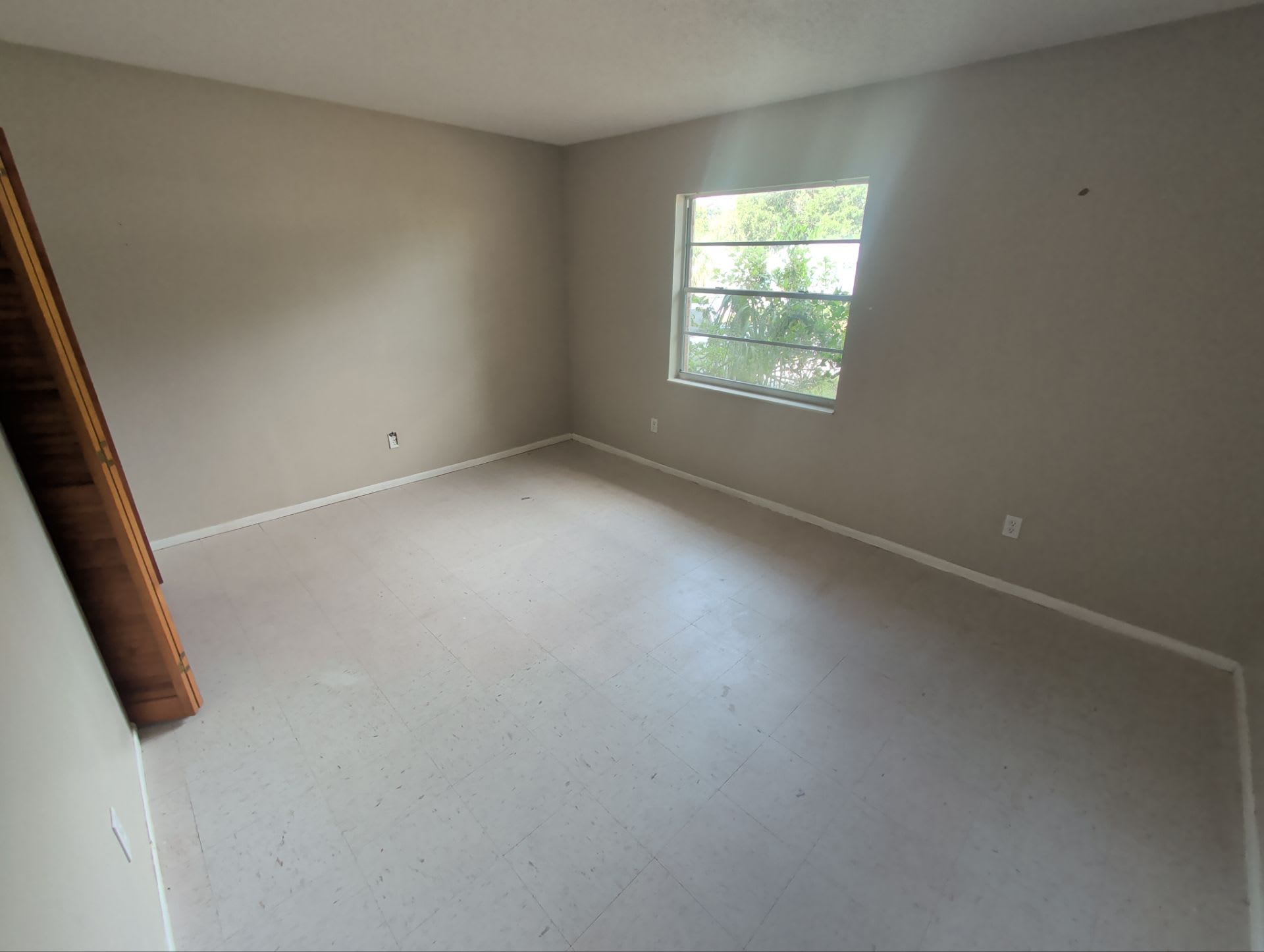 2352 S Sandburg Pt – photo 5