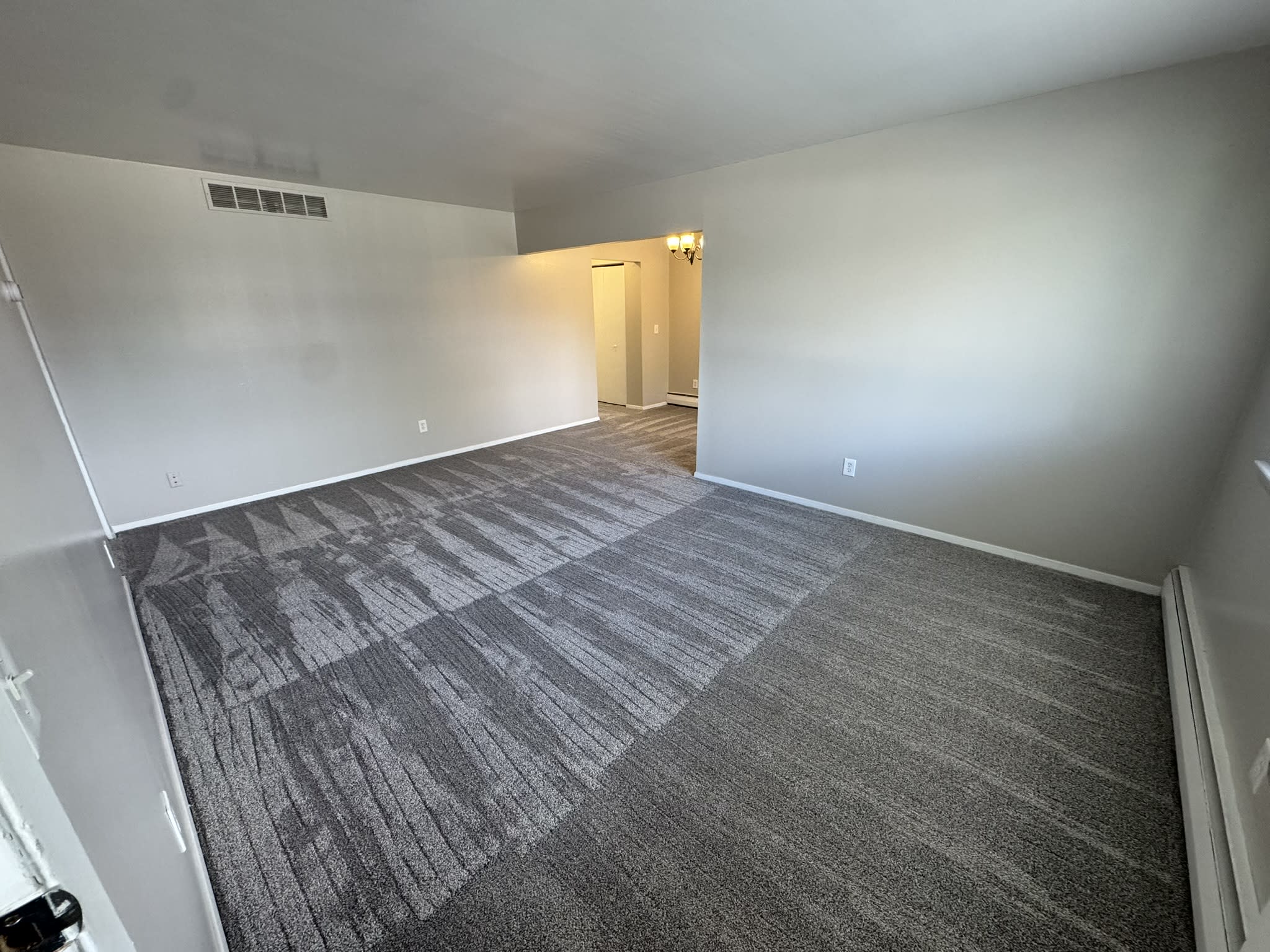 421 Parkdale Avenue – photo 1