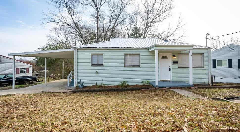 216 Pine Street – photo 2