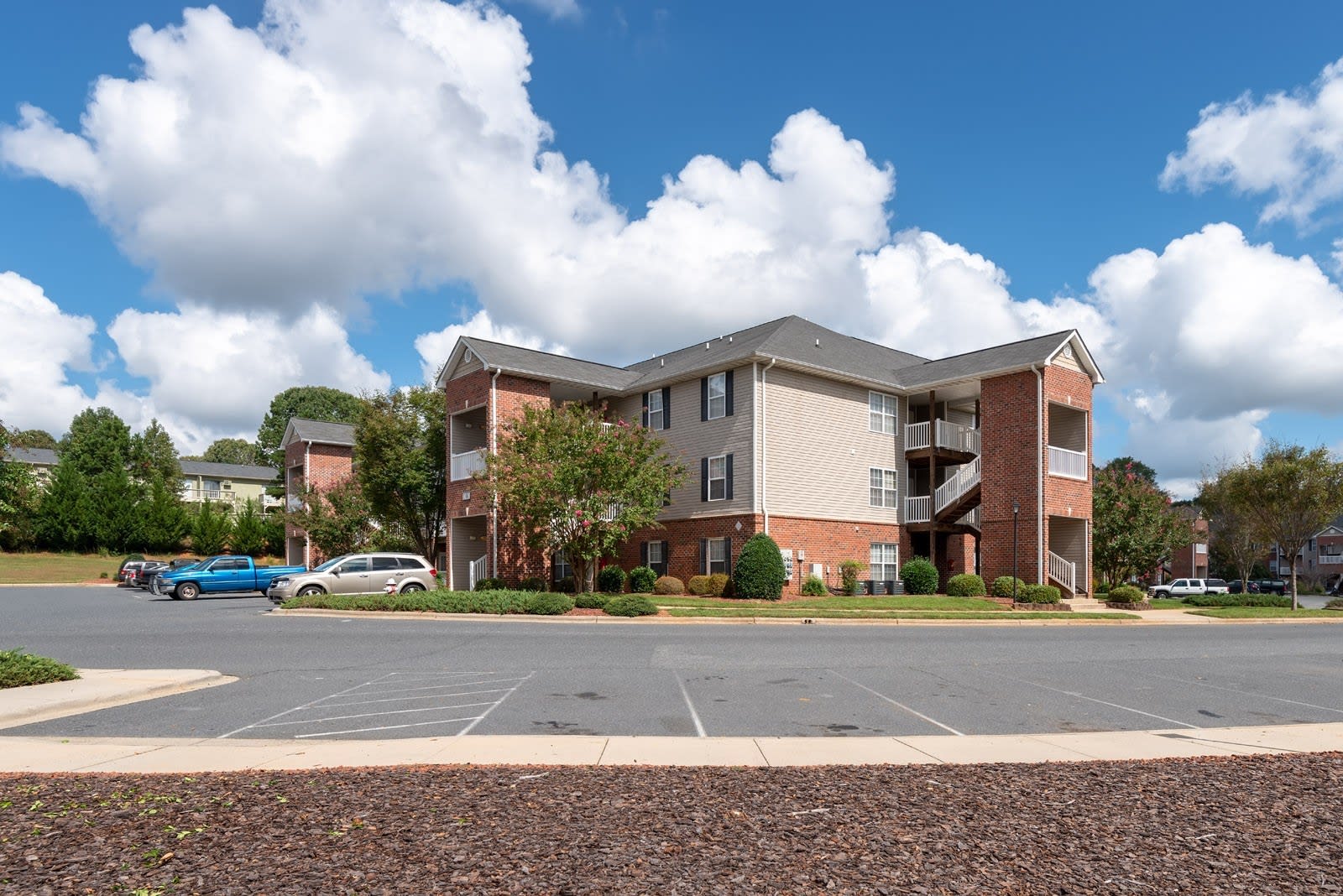 Hey Asheboro....1 Bedroom 1 Bath $1099/mo – photo 2